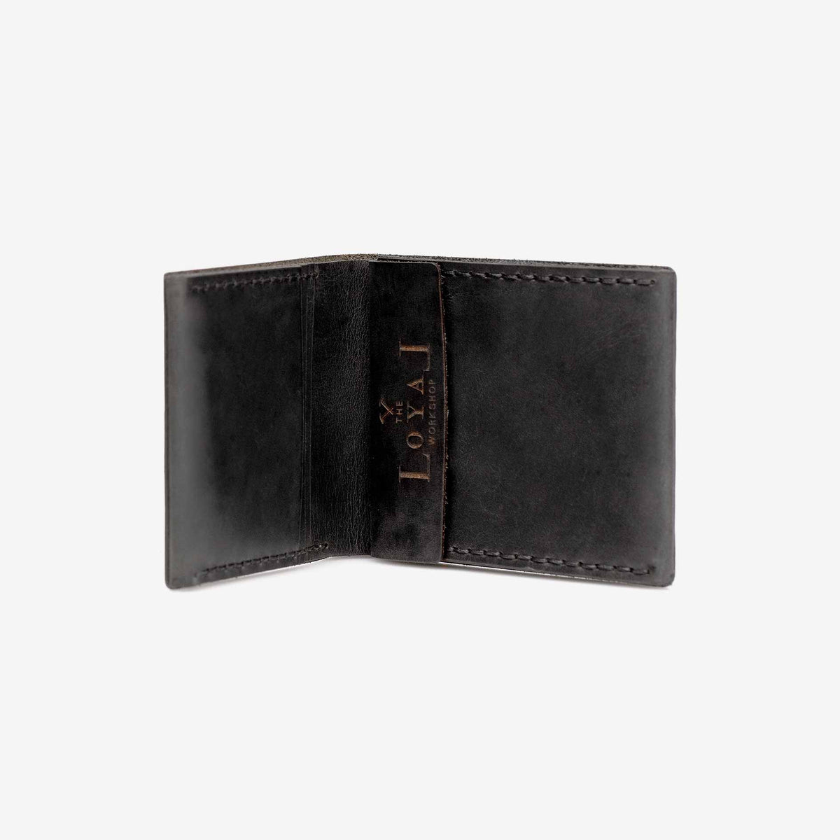 https://cdn.shopify.com/s/files/1/0746/9767/0945/products/the-loyal-workshop-the-keeper-wallet-black-05.jpg?v=1683082771