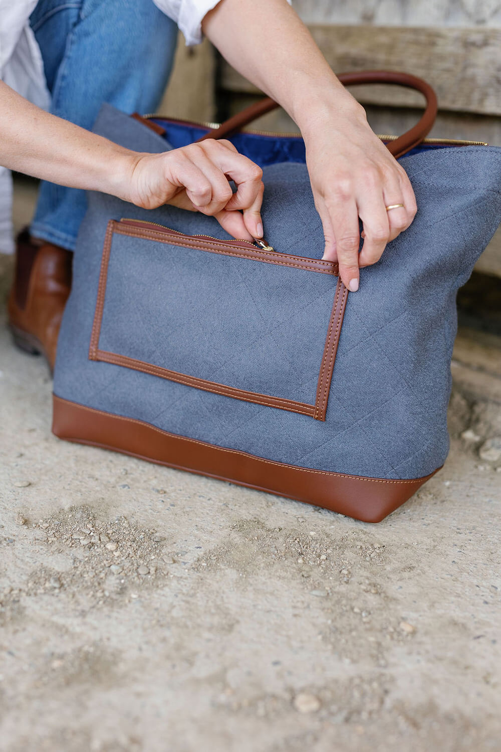 https://cdn.shopify.com/s/files/1/0666/1219/9481/files/Kaituna_ridges_totes_lindie_hawes_photography-102.jpg?v=1763065454