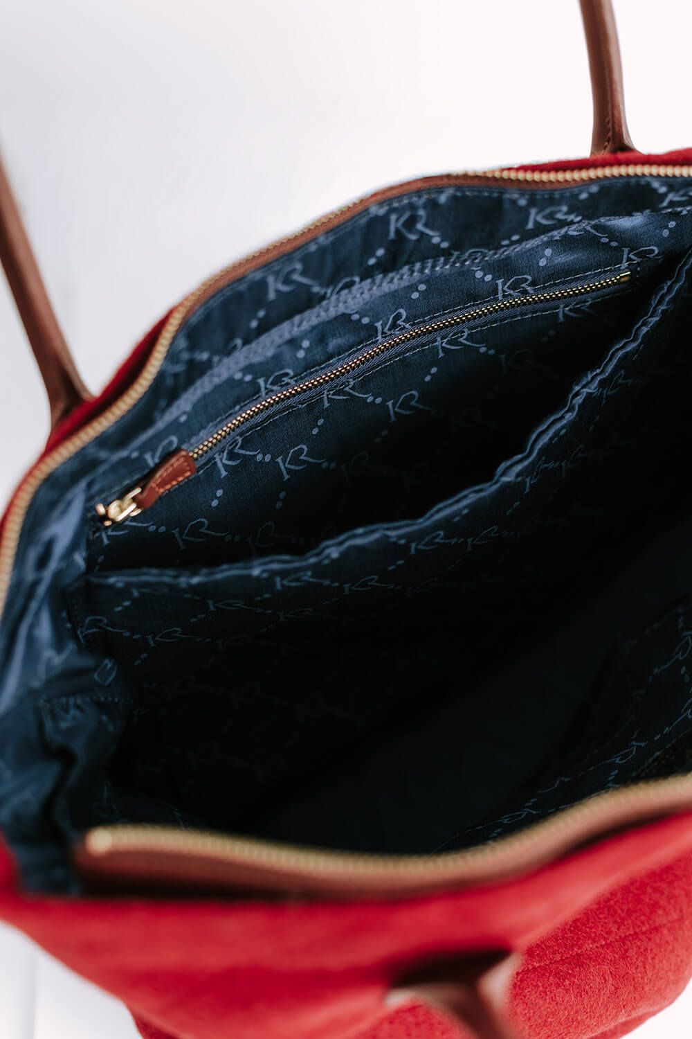 https://cdn.shopify.com/s/files/1/0666/1219/9481/files/November21_2025_Kaituna_Ridges_Tote_Studio_0087.jpg?v=1764884174