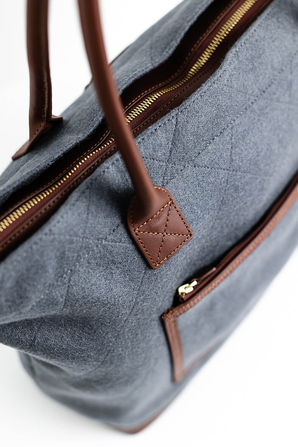 https://cdn.shopify.com/s/files/1/0666/1219/9481/files/November28_2025_Kaituna_Ridges_Tote_Studio_0105.jpg?v=1764884174