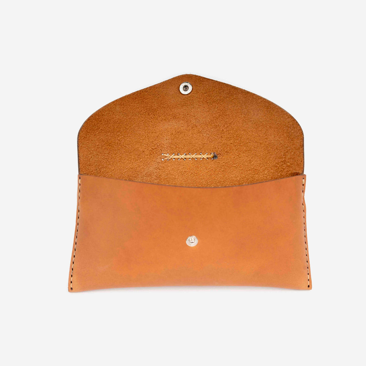 https://cdn.shopify.com/s/files/1/0746/9767/0945/files/ToolPouchCognacOpen.jpg?v=1717579963