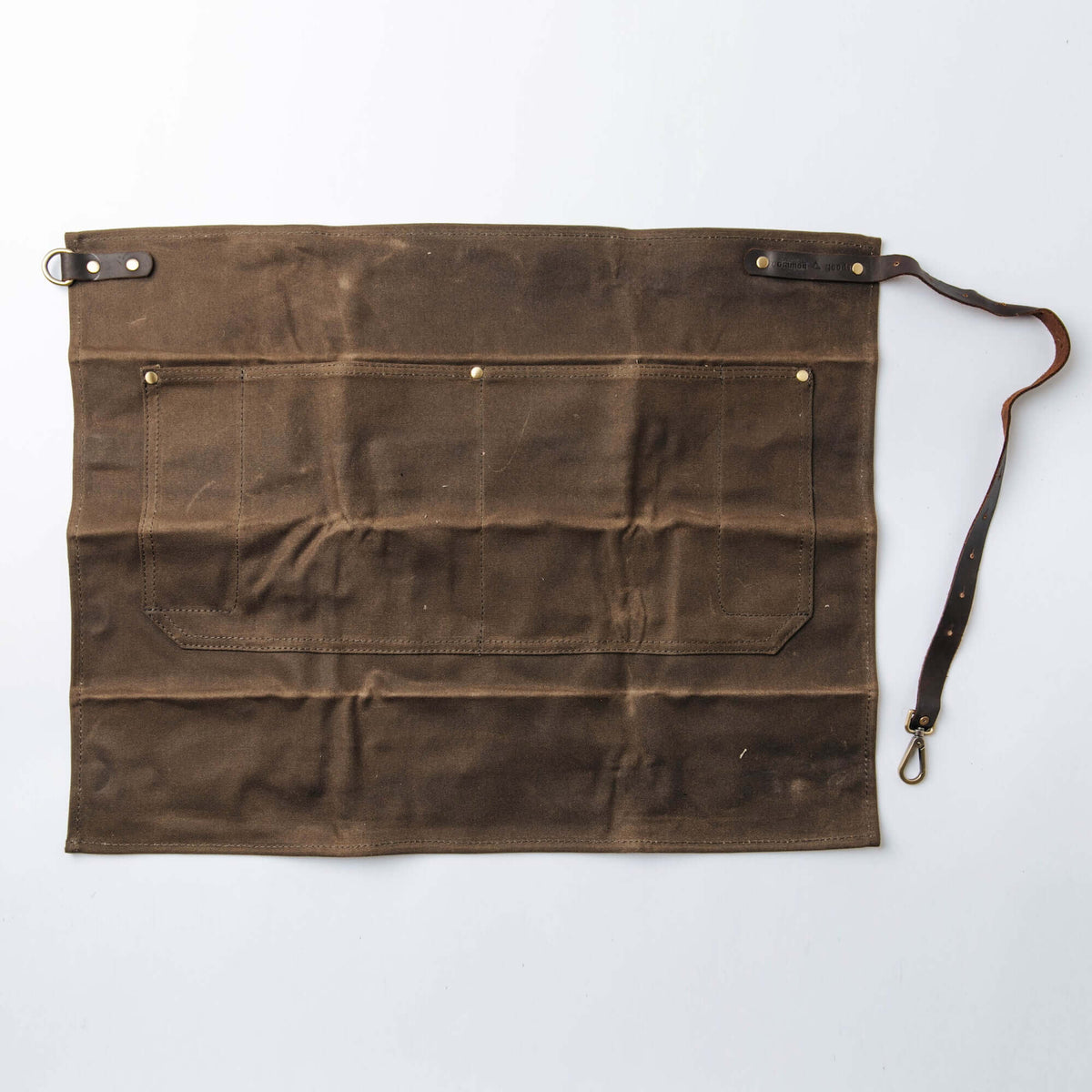https://cdn.shopify.com/s/files/1/0018/4706/6660/products/WaistApron-1.jpg?v=1754820817
