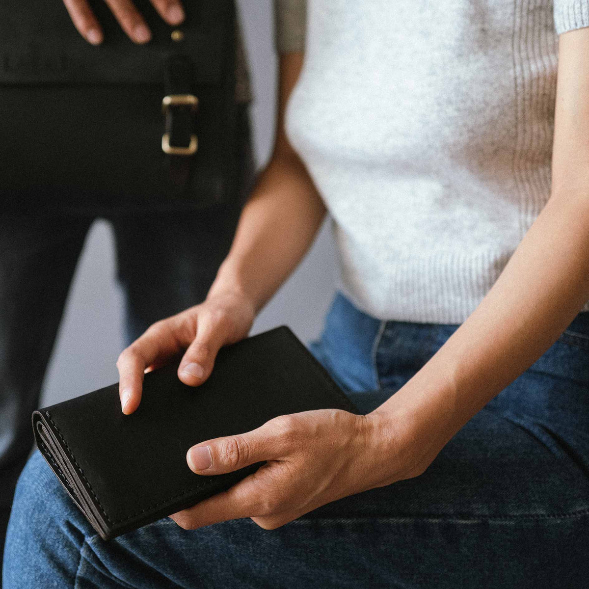 https://cdn.shopify.com/s/files/1/0746/9767/0945/products/the-loyal-workshop-back-in-black-02.jpg?v=1713337715