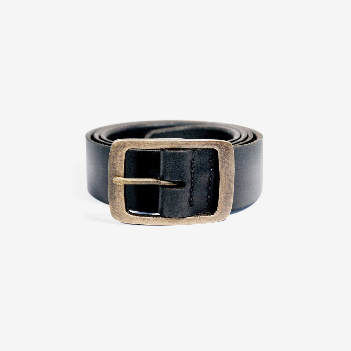 https://cdn.shopify.com/s/files/1/0746/9767/0945/products/the-loyal-workshop-bult-01.jpg?v=1717580402